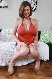 Horny milf pictures