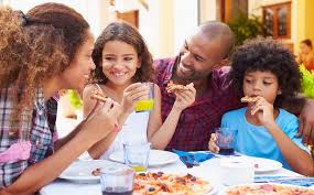 Restaurant Manners: How to Enjoy Eating Out with Kids | Performance Health