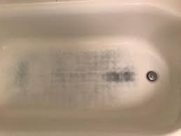 stains in a fibergl bathtub