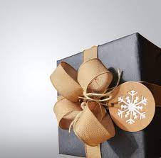 top 25 holiday gift ideas for employees
