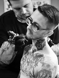 Most people choose to use both sides of the neck as the canvas for the graphics or writings (parallel to the jawbone) and back (nape). 225 Neck Tattoos And Why They Deserve The Popularity Prochronism