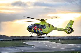 Er is onder meer een traumahelikopter ingezet. 112groningen N34 Ter Hoogte Van Borger Afgesloten Door Ernstig Ongeval Video