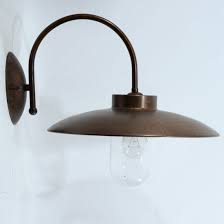 Historical Outdoor Light With Round