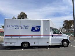 usps seeks new mail carriers workers
