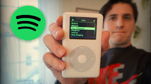 Until then, the classic is the only way to put more than a few thousand songs and a movie or two on an ipod. Bastelarbeit Spotify Und Wlan Auf Clickwheel Ipod Heise Online