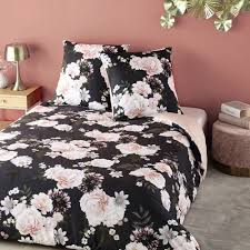 black cotton bedding set with fl