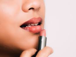 tip for fuller lips wish to have