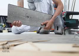 tools to cut vinyl plank flooring