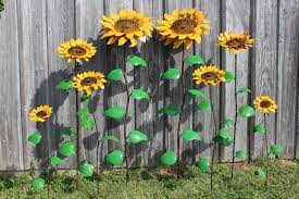 recycled metal sunflowers stakes 4
