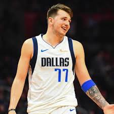 Can you name the only 2 other players with at least 10? Nba Luka Doncic Von Dallas Mavericks Rettet Fan Aus Drogensucht