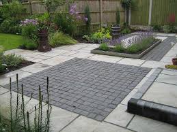 Natural Stone Paving Tips For A Patio