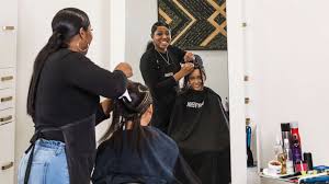 A beauty salon is an establishment that offers a variety of cosmetic treatments and cosmetic beauty salons may offer a variety of services including professional hair cutting and styling, manicures and. African Americans In The Hair Industry Say Covid 19 Social Distancing Is Crushing Them Abc News