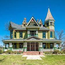 Queen Anne Victorian Home Style