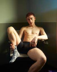 Olly Alexander Nude Gay Sex Scenes & Shirtless Sexy Photos - Men Celebrities