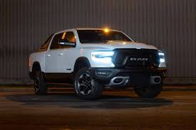 Weight Can A Ram 1500 Hold In Its Bed