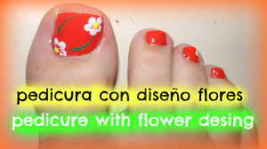 Es un diseño sencillo que consiste en pintar uñas pies con puntos de colores, de los tamaños que. Pedicura Con Diseno Flores Pedicure With Flower Desing Toe Nail Art Youtube