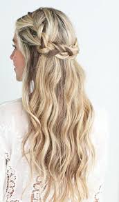 A look that features a beautiful hair crown which looks even more charming with those blonde instagram @kelsyreyeshair. Crown Braid With Lnog Hair Braided Hairstyles Easy Short Hair Tutorial Easy Hairstyles