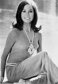 The sitcom legend, who paved the way for women in. Mary Tyler Moore Had Flushing Roots Central Mid Western Queens News Qchron Com