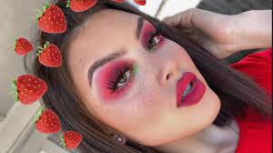 strawberry makeup look soap brows