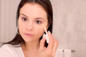 selena gomez goes makeup free in new