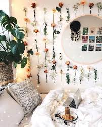 22 Dorm Room Ideas To Spruce Up Your