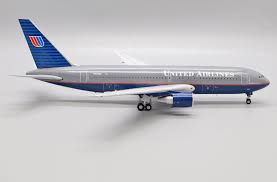 1 200 united airlines boeing 767 200er