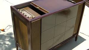 magnavox console stereo record player