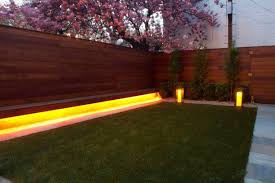 14 Unique Outdoor Fence Lighting Ideas