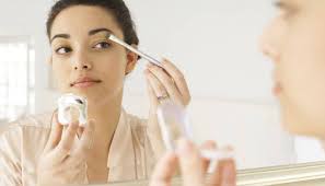women take note daily makeup ritual