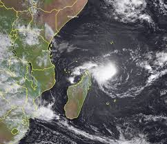 La météo cyclonique mondiale avec la météo des cyclone, ouragan, typhon, tempête, dépression et perturbation tropicale. Rxiliwdiqiipgm