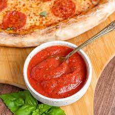 5 minute no cook pizza sauce with