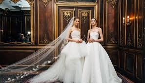After your wedding day, it gets left in your closet where it's essentially forgotten about. Oscar De La Renta Bridal Sample Sale Off 79 Buy