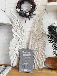 Gift Angel Wings In White Wall Decor
