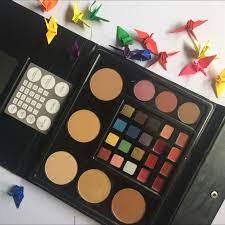 wardah special edition makeup kit