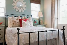 decorating a shabby chic bedroom
