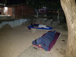 sleeping in the parking of isha yoga center in the morning