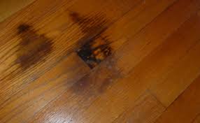 get dark sns out of hardwood floors