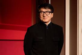 Гонконгский, китайский и американский актер, каскадер, кинорежиссёр, продюсер, сценарист, постановщик трюков и боевых сцен, певец. Jackie Chan From Stuntman To Superstar Part Two Fhh Journal