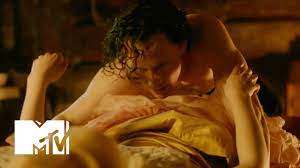Tom Hiddleston Discusses 'Crimson Peak' Sex Scenes | Comic-Con 2015 -  YouTube