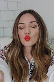golden eyes makeup and c lip tutorial
