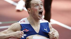 Karsten warholm (born 28 february 1996) is a norwegian athlete who competes in the sprints and hurdles.he is the world record holder in the 400 m hurdles, and has won gold in the event at the world championships in 2017 and 2019, as well as the 2018 european championships. P2j1zvyngxkegm