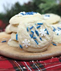 An easy recipe for shortbread cookies with just 3 ingredients and a little salt. Whipped Shortbread Cookies 4 Ingredients