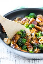 Classic chicken dinners get a healthy makeover with these simple weeknight recipes from food network. Chicken And Broccoli Stir Fry Dinner At The Zoo