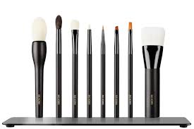 these professional makeup brushes are