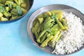 green bean curry with coconut vegan