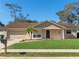 homes in longwood fl with