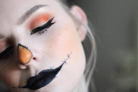 8 easy scarecrow makeup tutorials that
