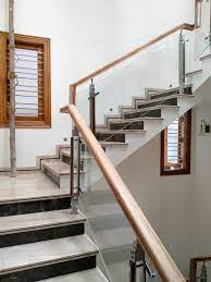 Wooden And Glass Staircase Railing For