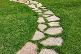 How To Lay A Stepping Stone Walkway