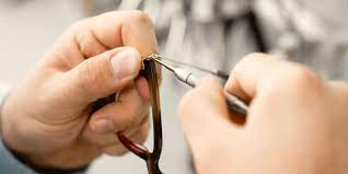 How To Tighten Your Glasses At Home